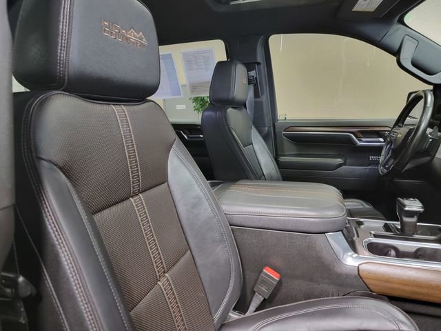 Certified 2024 Chevrolet Silverado 1500 High Country w/ High Country Premium Package image 17