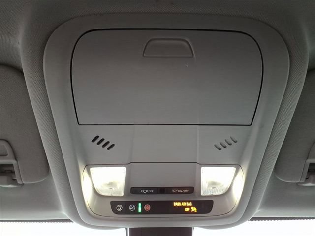 Used 2022 Chevrolet Equinox LT image 23