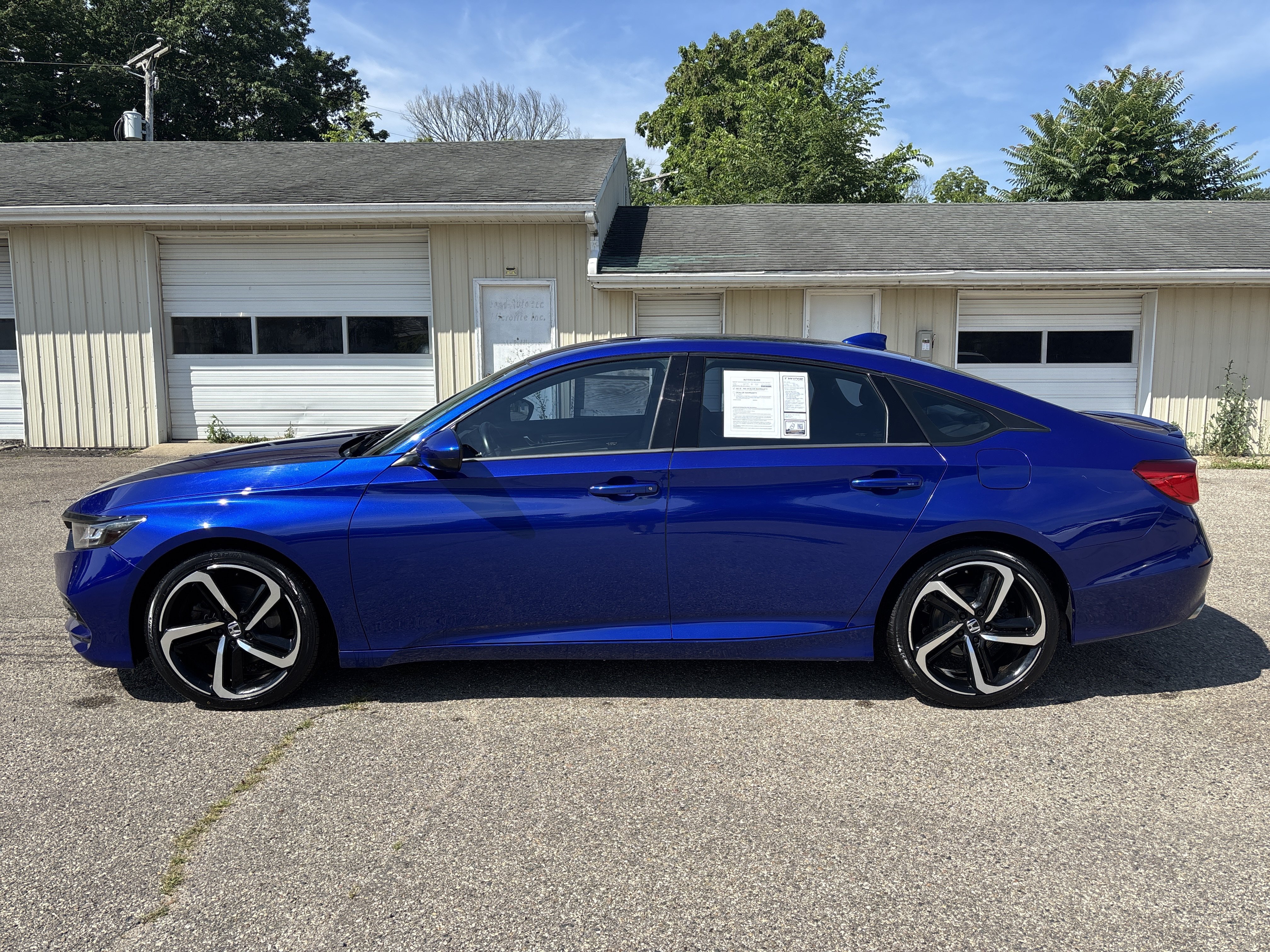 Used 2020 Honda Accord Sport image 8