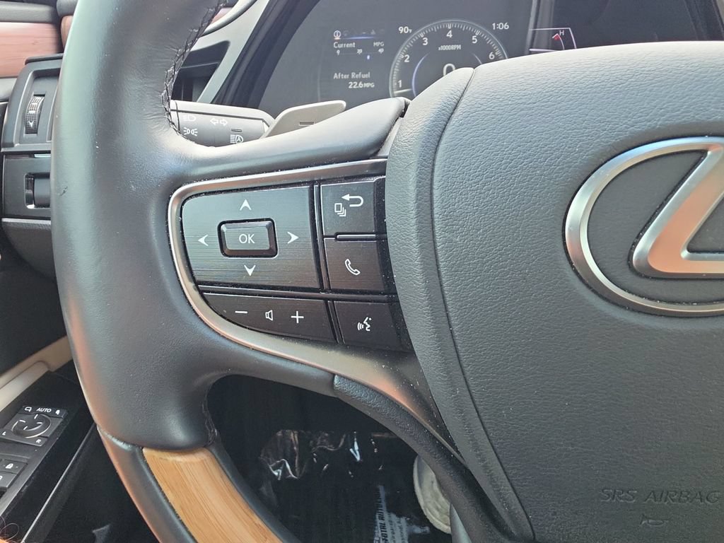 Used 2025 Lexus ES 350 Ultra Luxury w/ Accessory Package (Z1) FWD image 20