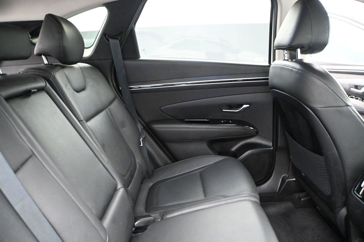 Used 2023 Hyundai Tucson Limited AWD/4WD image 21