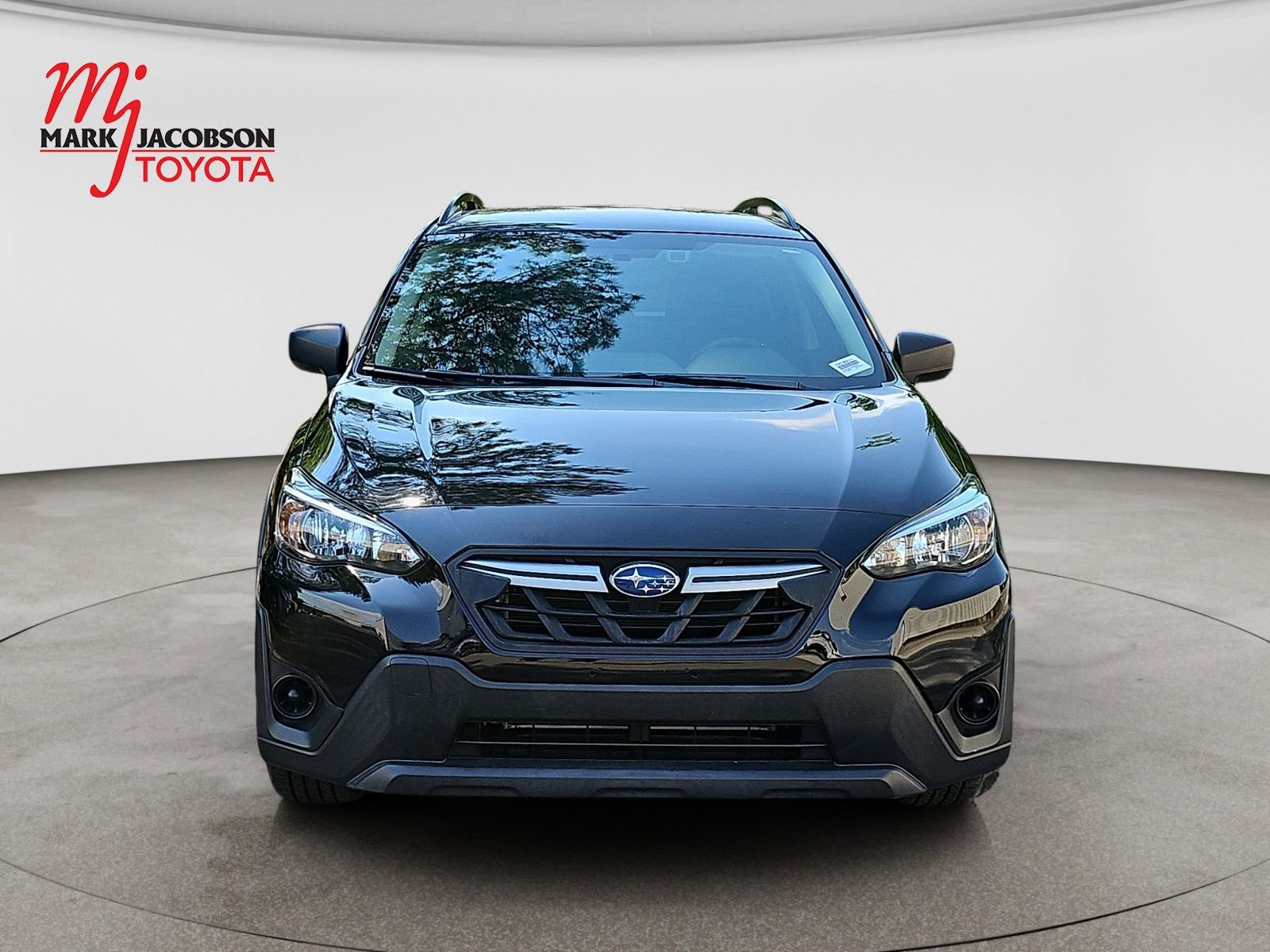 Used 2023 Subaru Crosstrek 2.0i AWD/4WD image 2