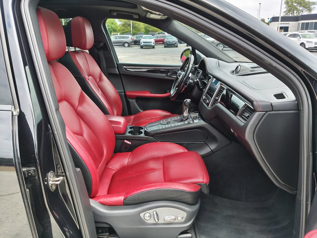 Used 2017 Porsche Macan S AWD/4WD image 14