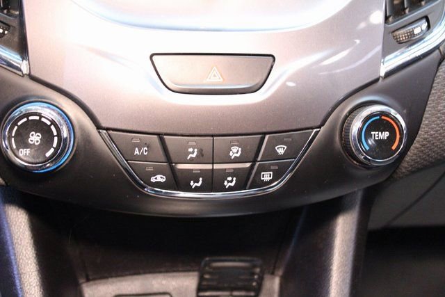 Used 2016 Chevrolet Cruze LT image 24