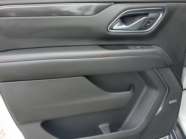 Used 2021 Chevrolet Suburban RST AWD/4WD image 14