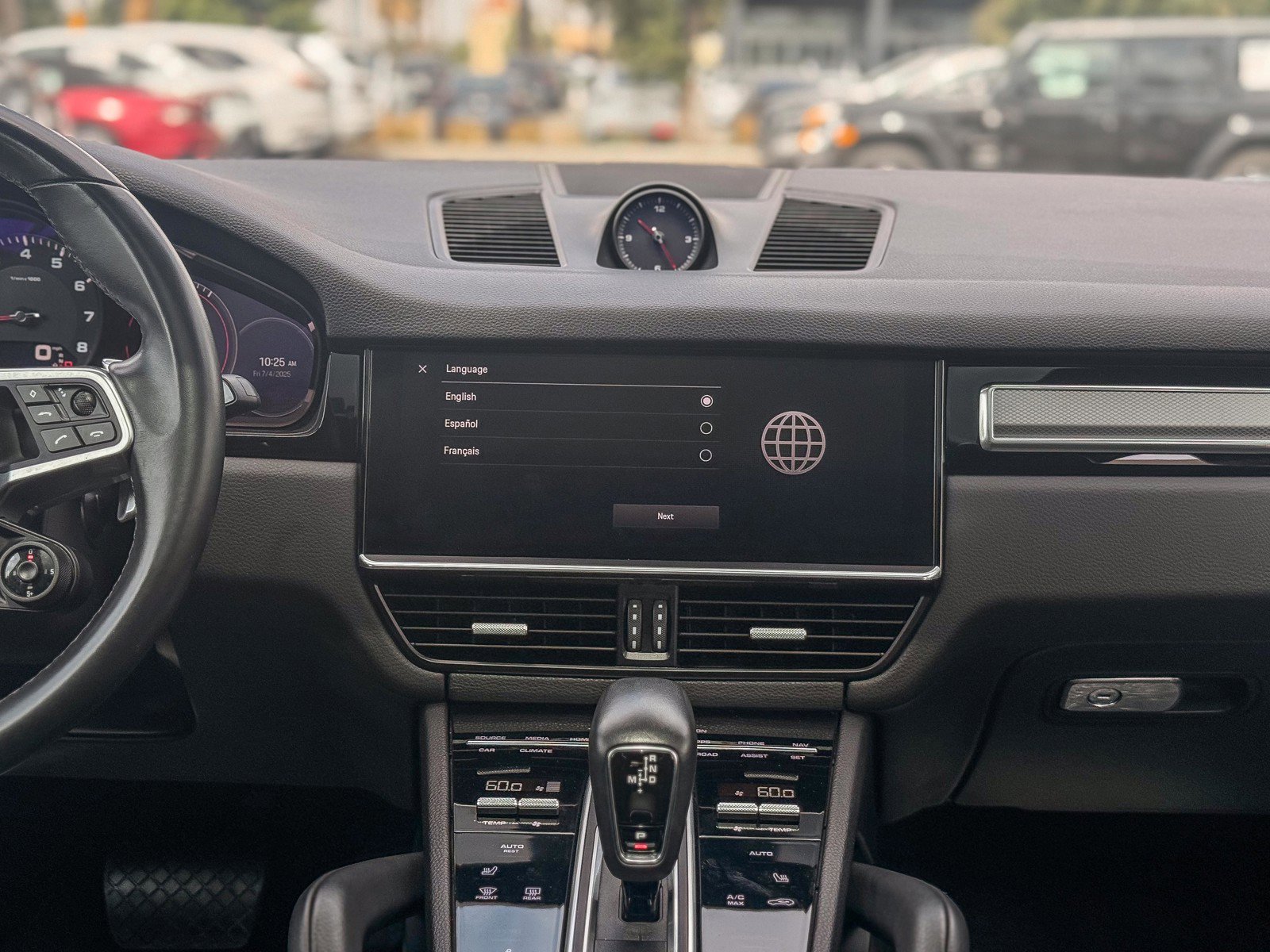 Used 2023 Porsche Cayenne Platinum Edition image 13