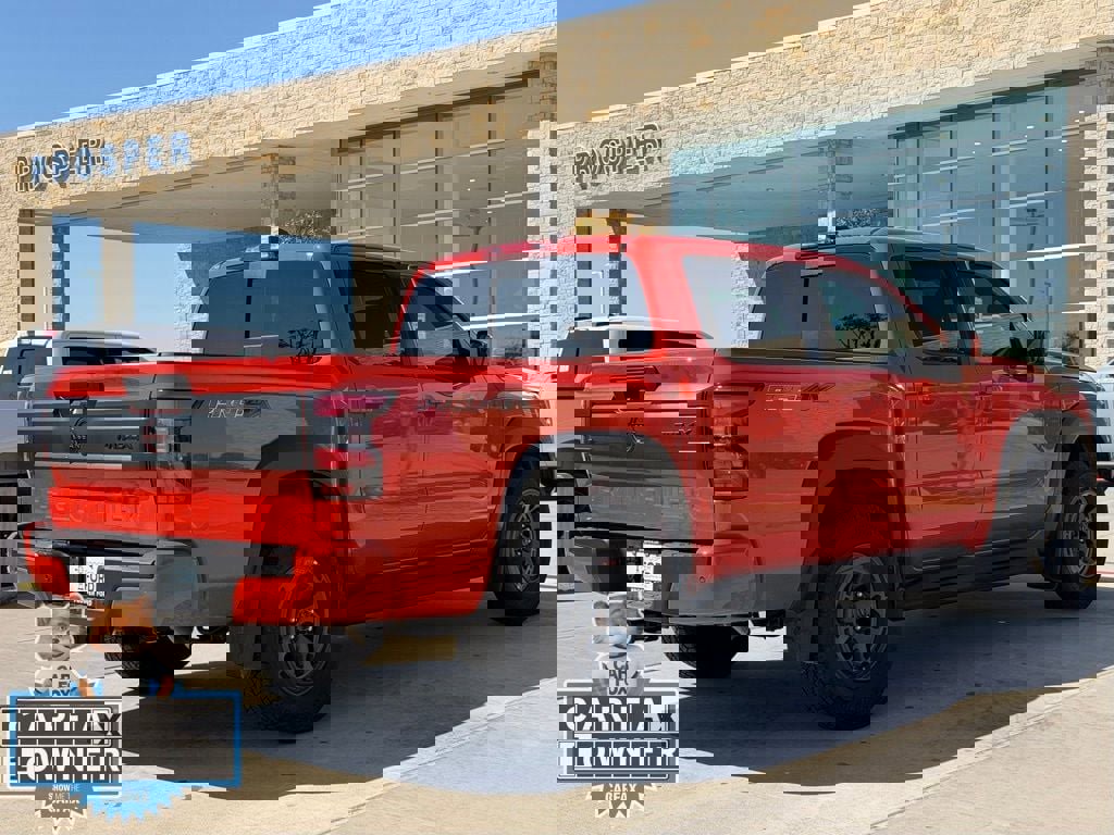 Used 2025 Nissan Frontier PRO-4X w/ Pro Premium Package image 22