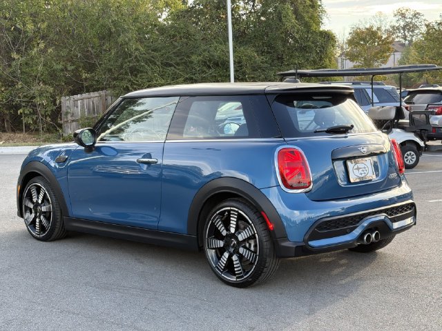 Used 2023 MINI Cooper S FWD image 5