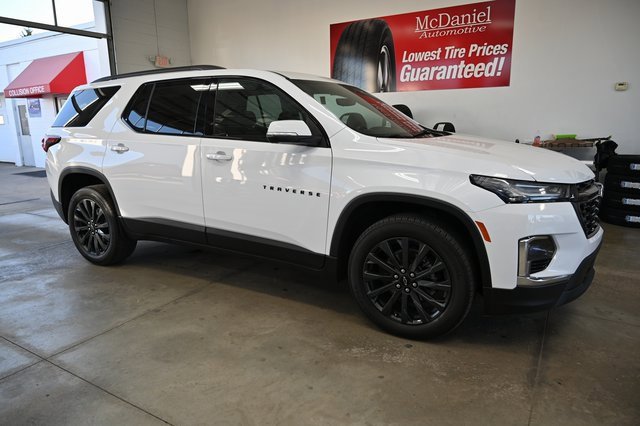Used 2022 Chevrolet Traverse RS image 4