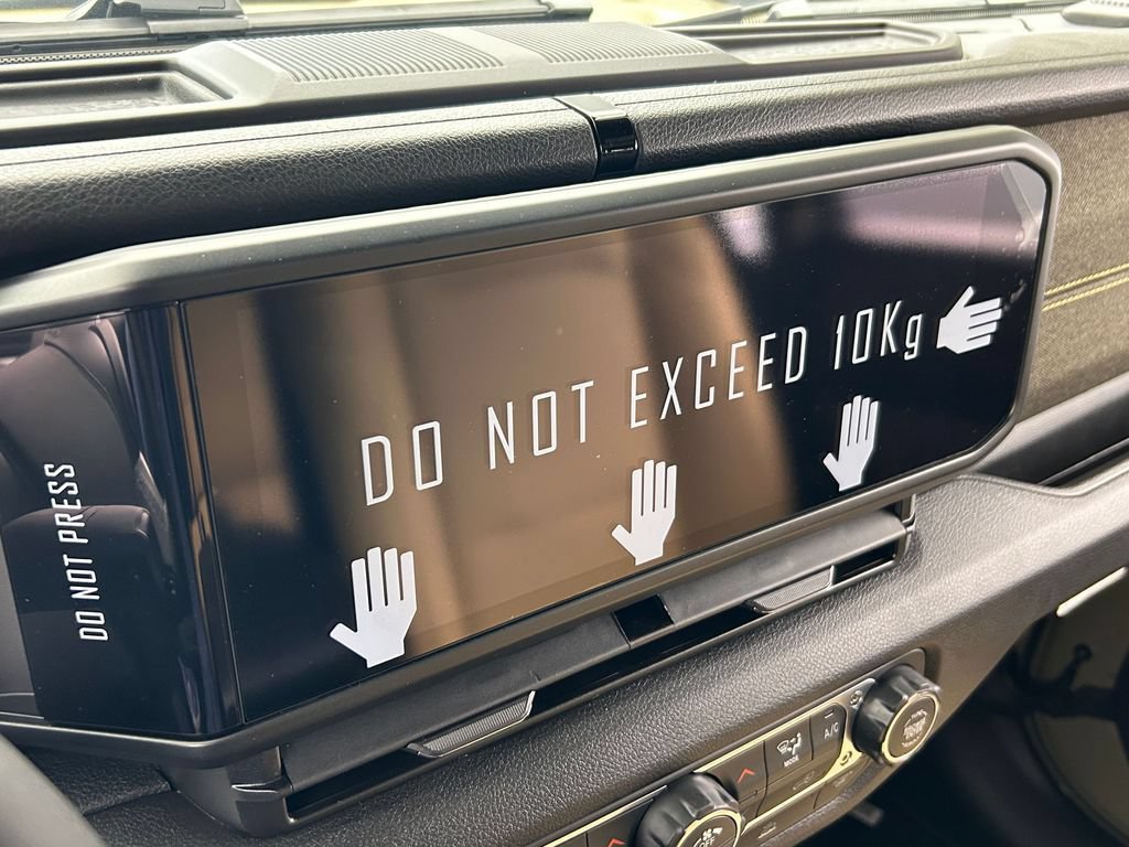 New 2026 Jeep Gladiator Willys AWD/4WD image 17