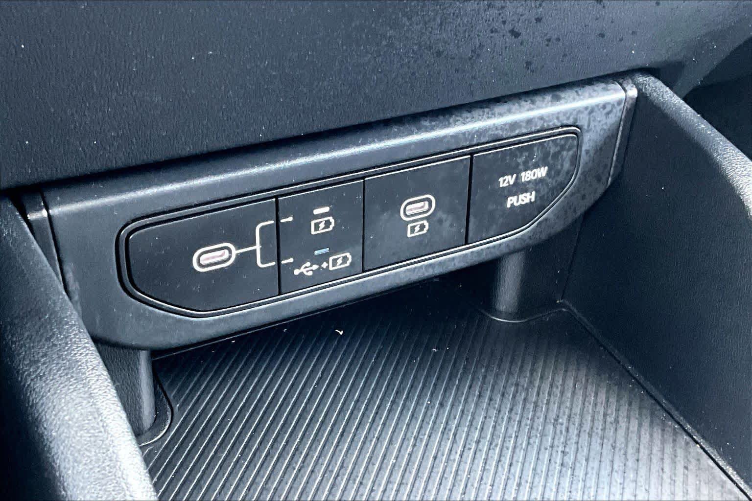 Used 2025 Kia K4 FWD image 34