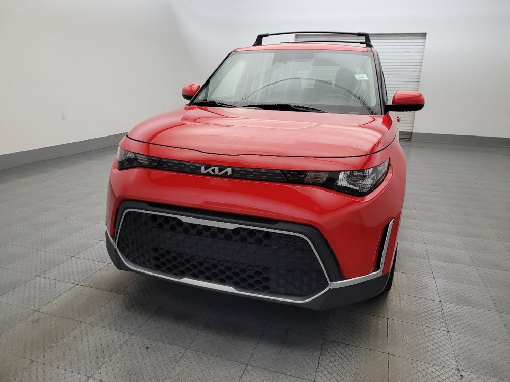 Used 2023 Kia Soul LX w/ LX Technology Package FWD image 15