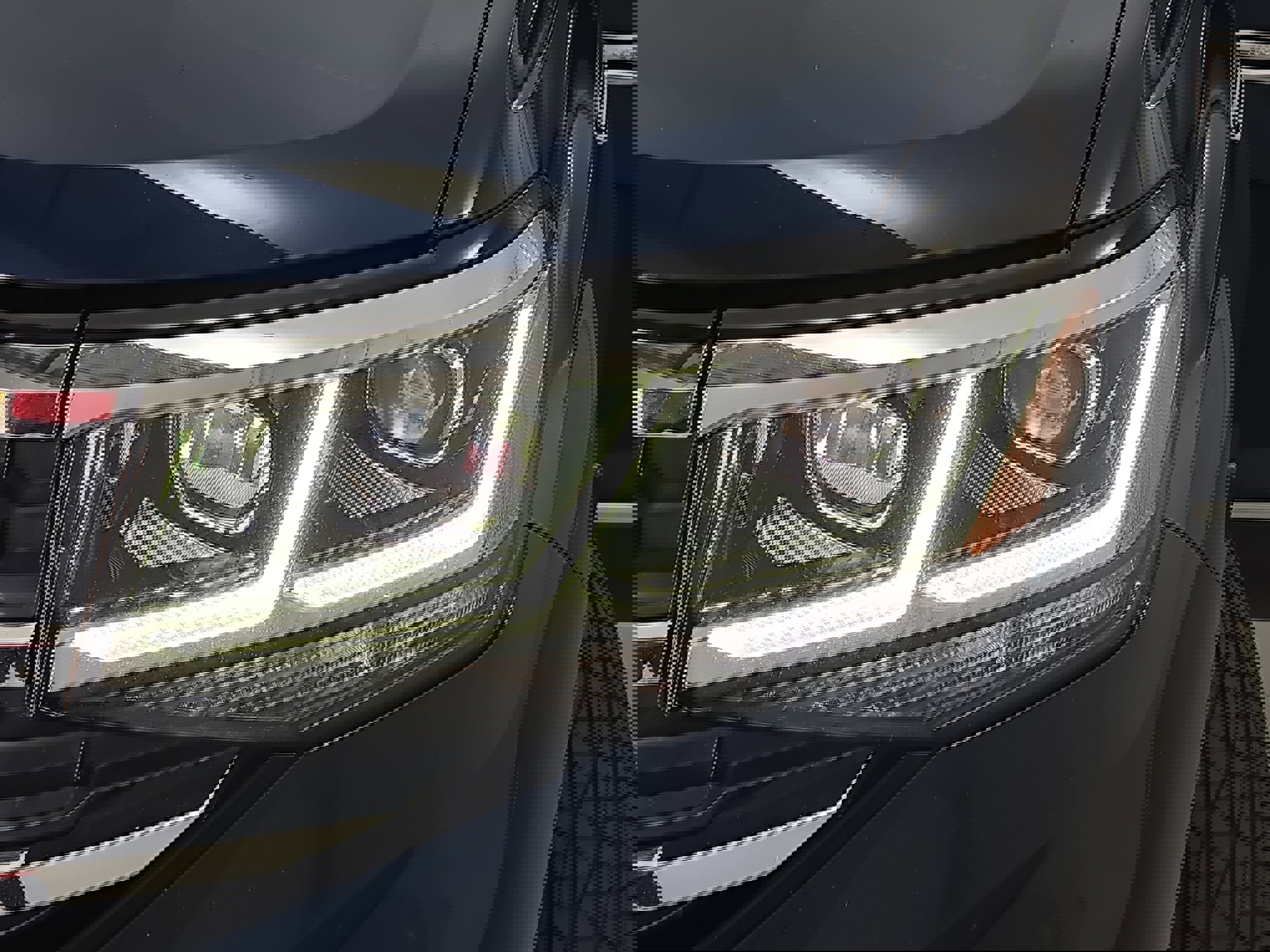 Used 2023 Volkswagen Atlas Cross Sport SEL image 32