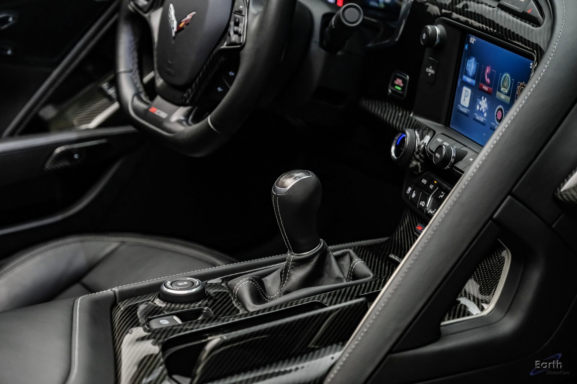 Used 2015 Chevrolet Corvette Z06 w/ 3LZ Preferred Equipment Group image 62