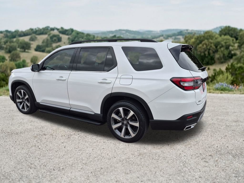 Used 2024 Honda Pilot Elite image 8