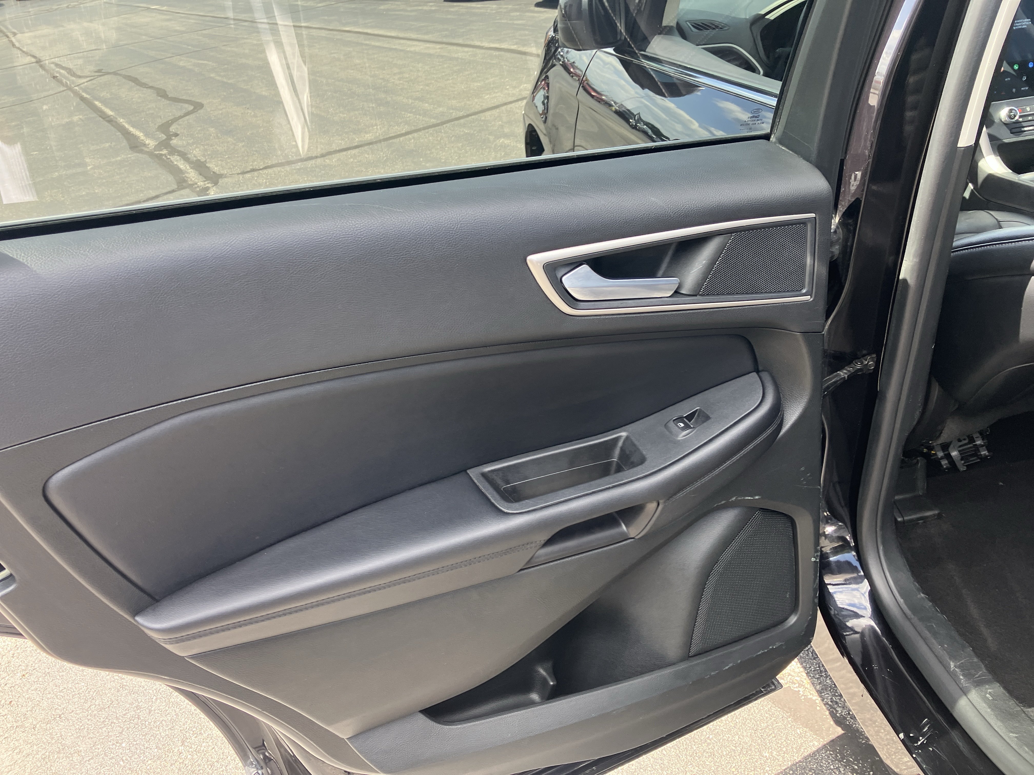 Certified 2022 Ford Edge SEL AWD/4WD image 13
