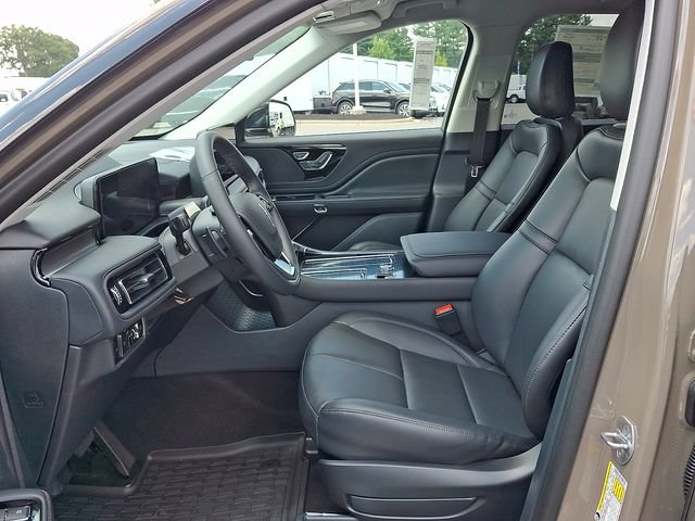 New 2026 Lincoln Aviator AWD image 6