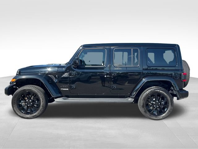 Used 2021 Jeep Wrangler Unlimited Sahara AWD/4WD image 2