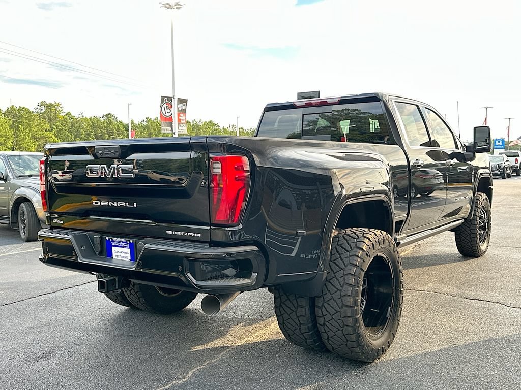 New 2026 GMC Sierra 3500 Denali Ultimate AWD/4WD image 7