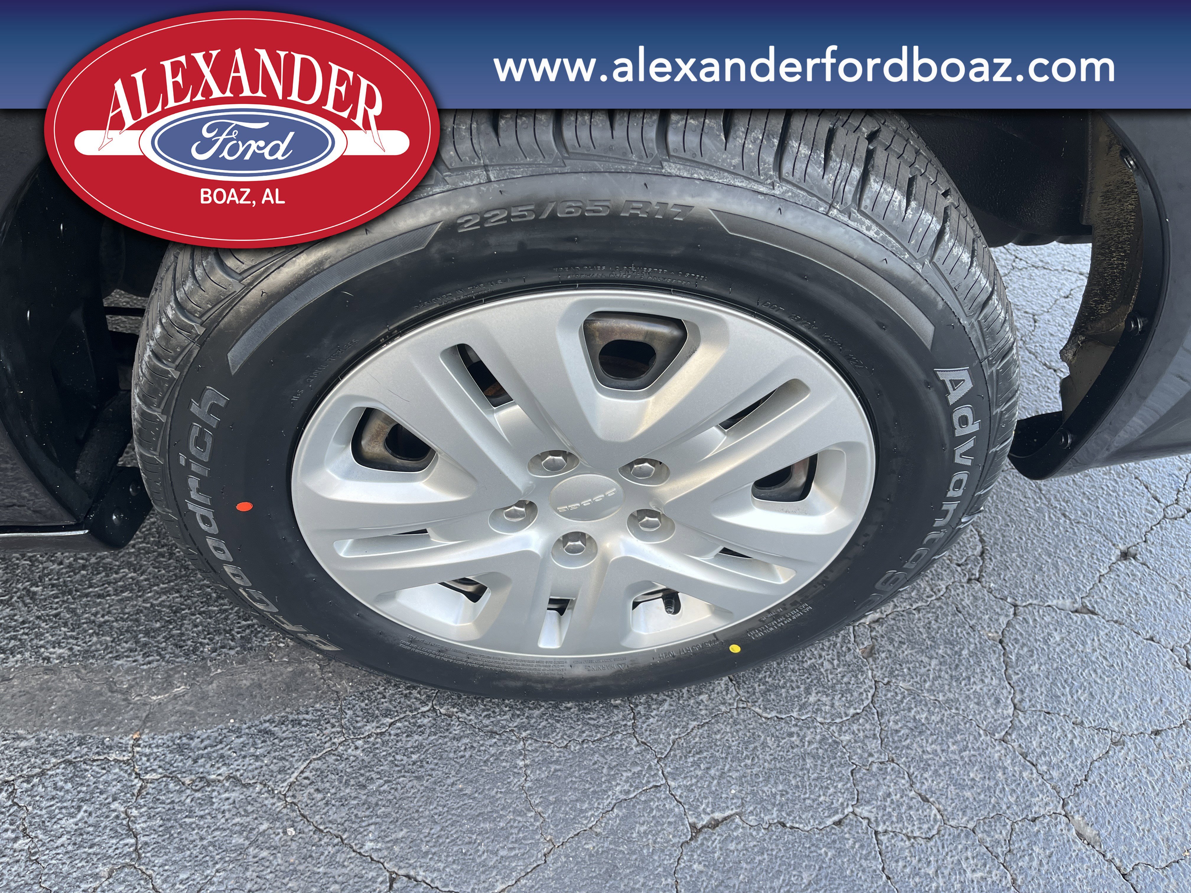 Used 2020 Dodge Grand Caravan SE w/ UConnect Hands-Free Group image 7