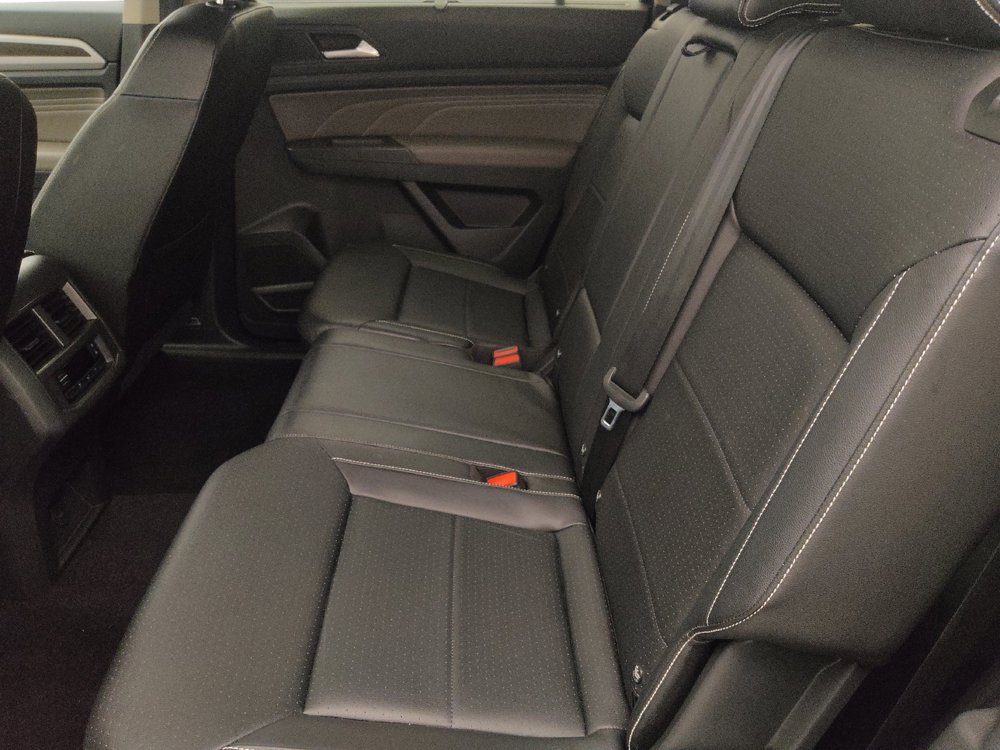 Used 2023 Volkswagen Atlas SE image 18