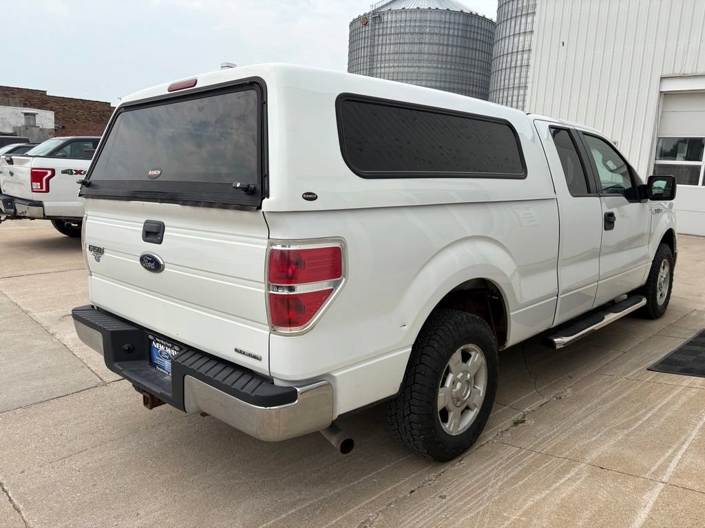 Used 2011 Ford F150 XLT w/ XLT Convenience Pkg RWD image 3