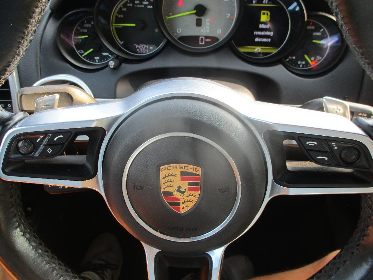 Used 2016 Porsche Cayenne S image 10