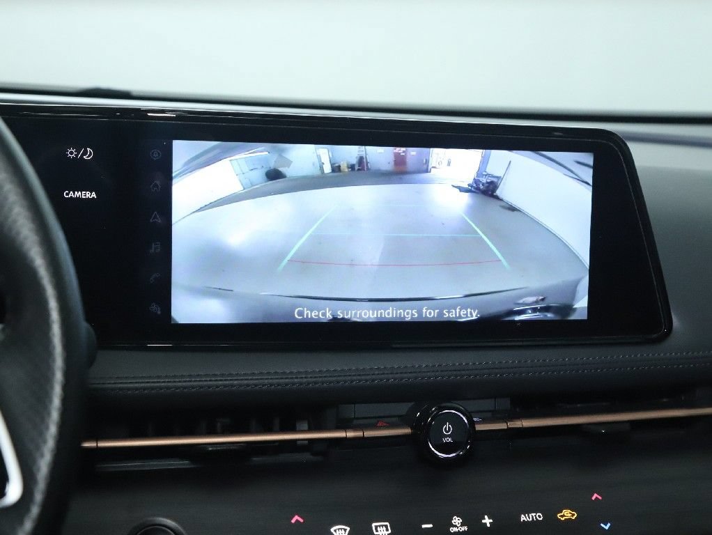Certified 2023 Nissan Ariya FWD image 30