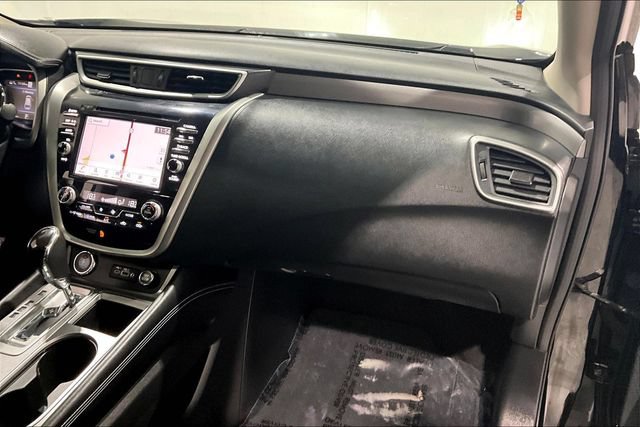 Used 2024 Nissan Murano SV AWD/4WD image 32