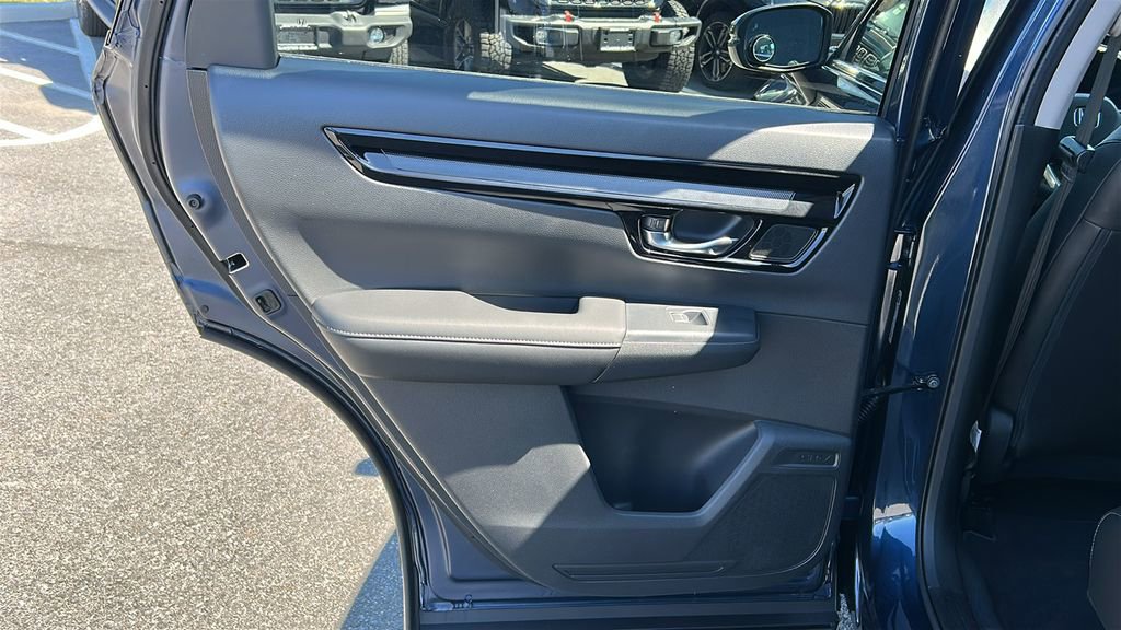 Used 2025 Honda CR-V EX-L image 23