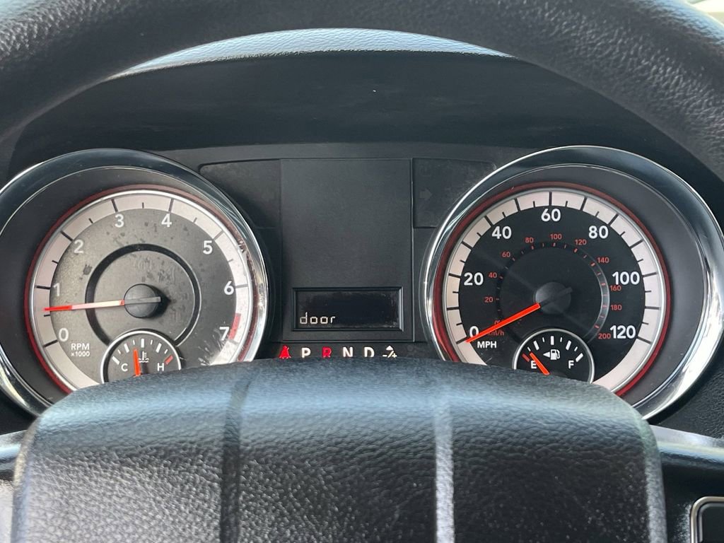 Used 2020 Dodge Grand Caravan SE w/ UConnect Hands-Free Group FWD image 28