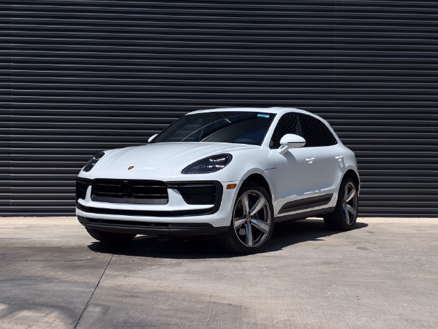 Certified 2024 Porsche Macan