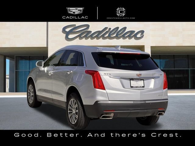 Used 2018 Cadillac XT5 Luxury w/ Driver Awareness Package FWD image 8