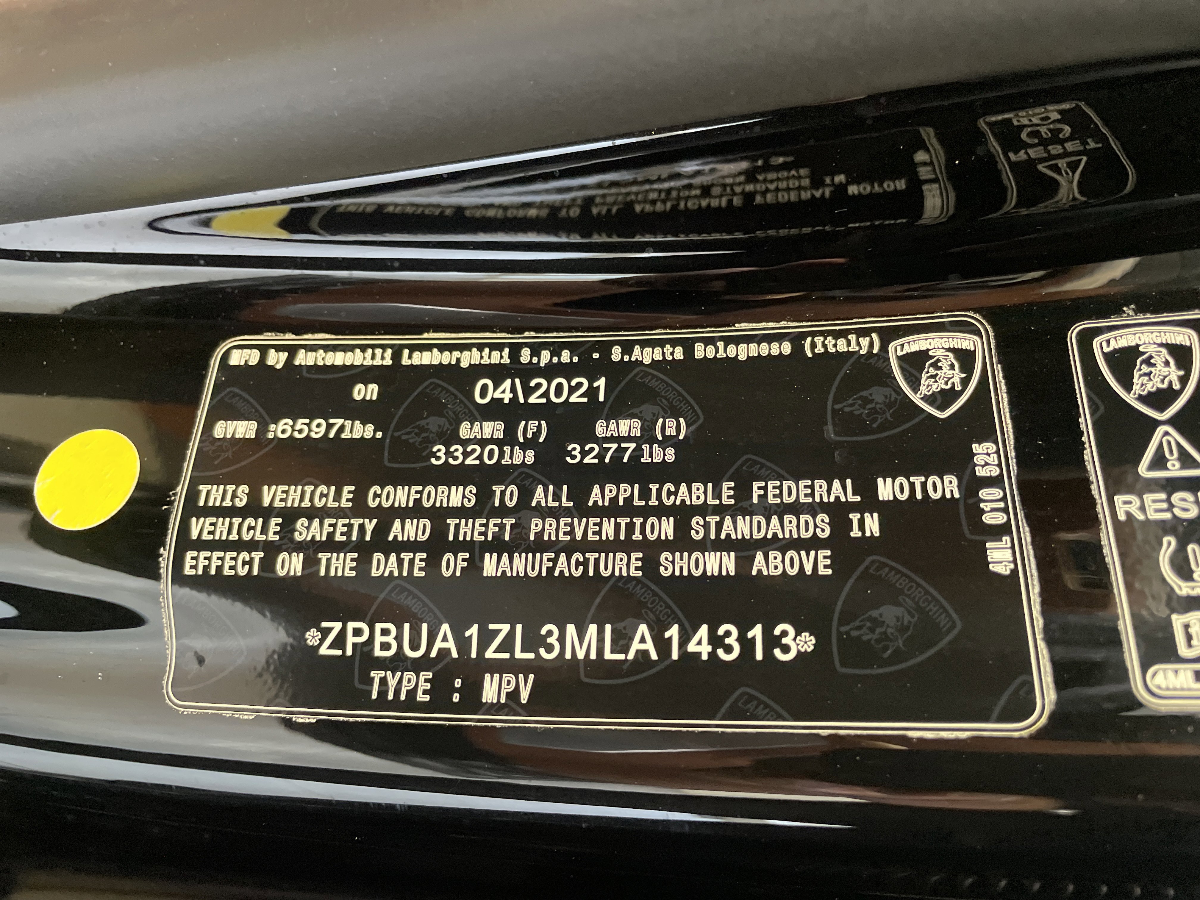 Used 2021 Lamborghini Urus AWD/4WD image 44
