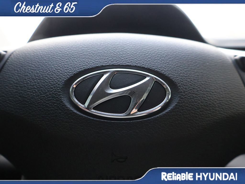 Used 2019 Hyundai Elantra SEL w/ Cargo Package image 27