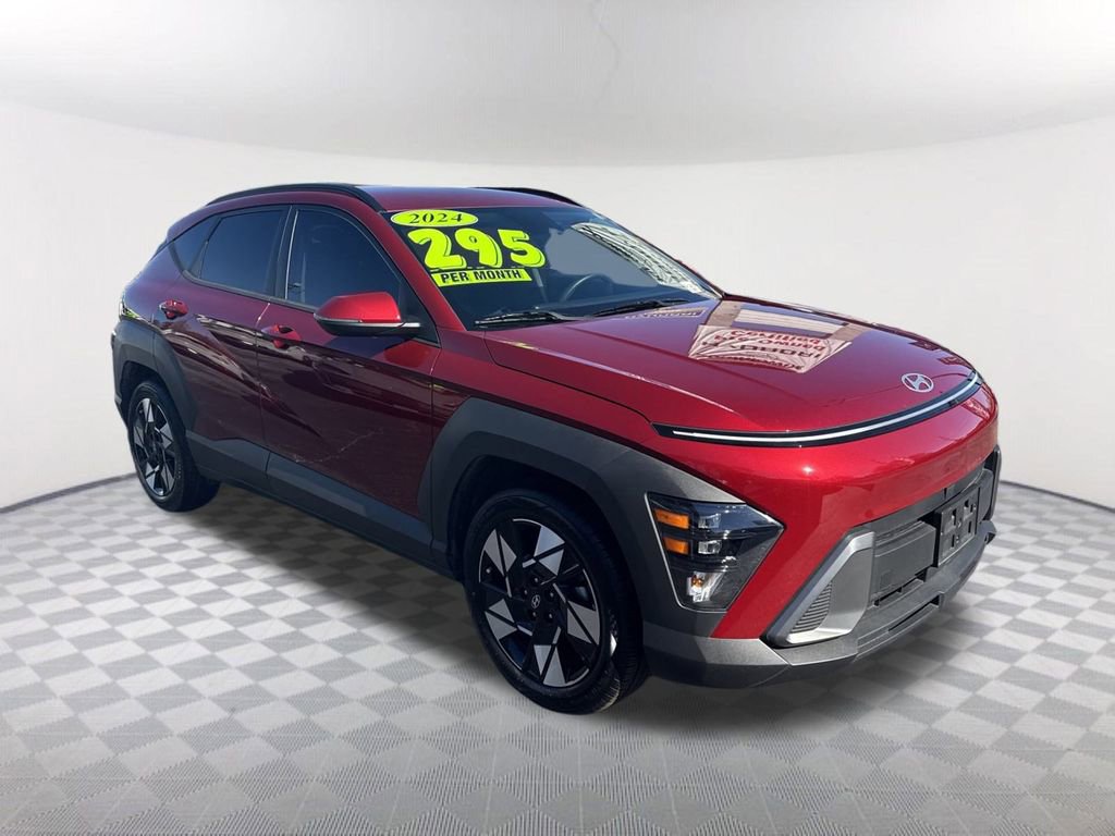 Used 2024 Hyundai Kona SEL image 3