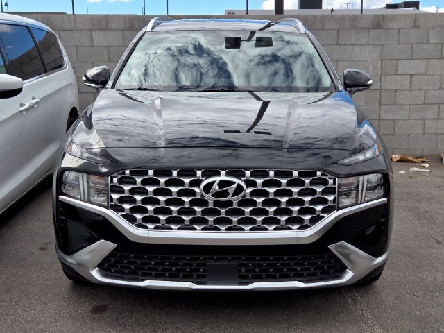 Used 2022 Hyundai Santa Fe SEL w/ Convenience Package FWD image 4