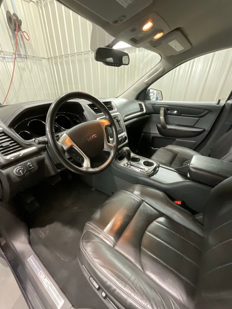 Used 2016 GMC Acadia SLT AWD/4WD image 9