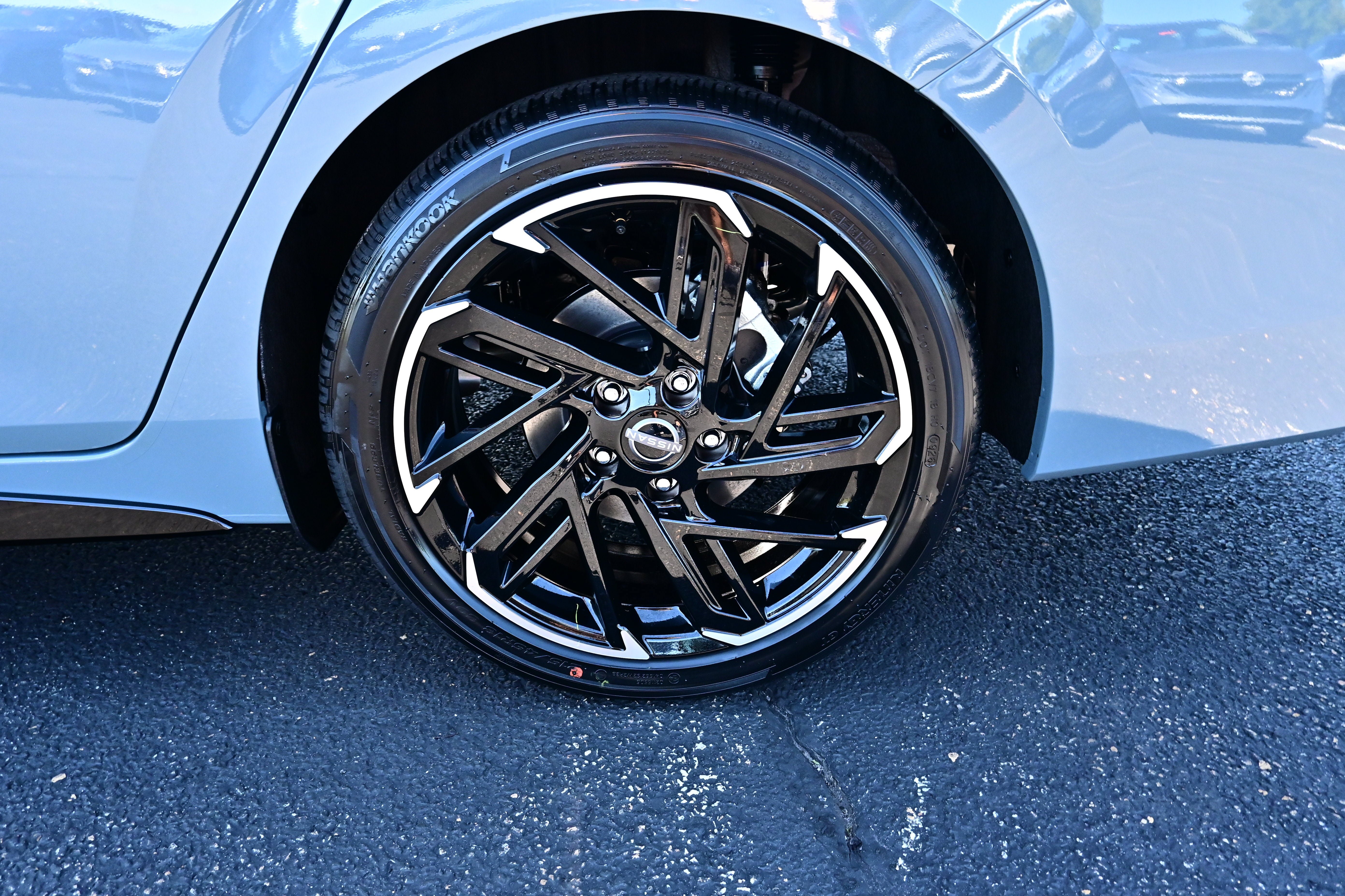 New 2026 Nissan Sentra SR FWD image 10