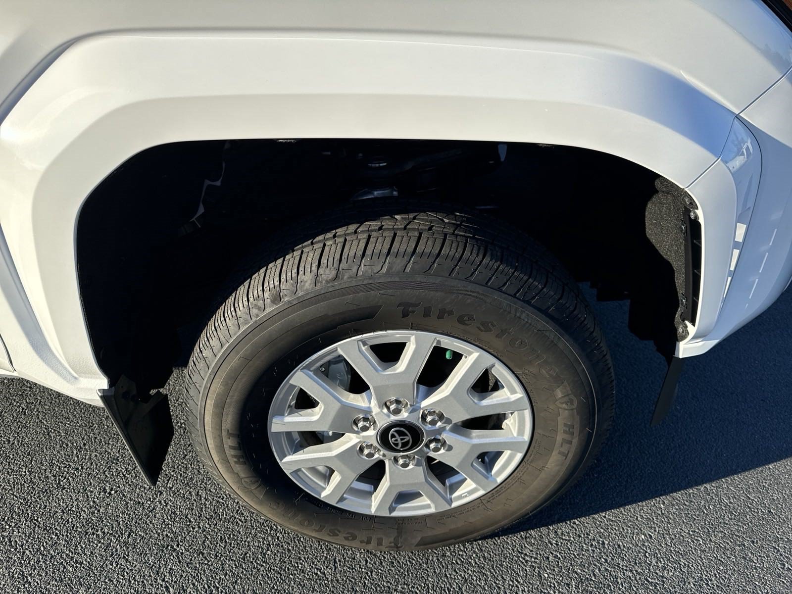 New 2024 Toyota Tacoma SR5 RWD image 10
