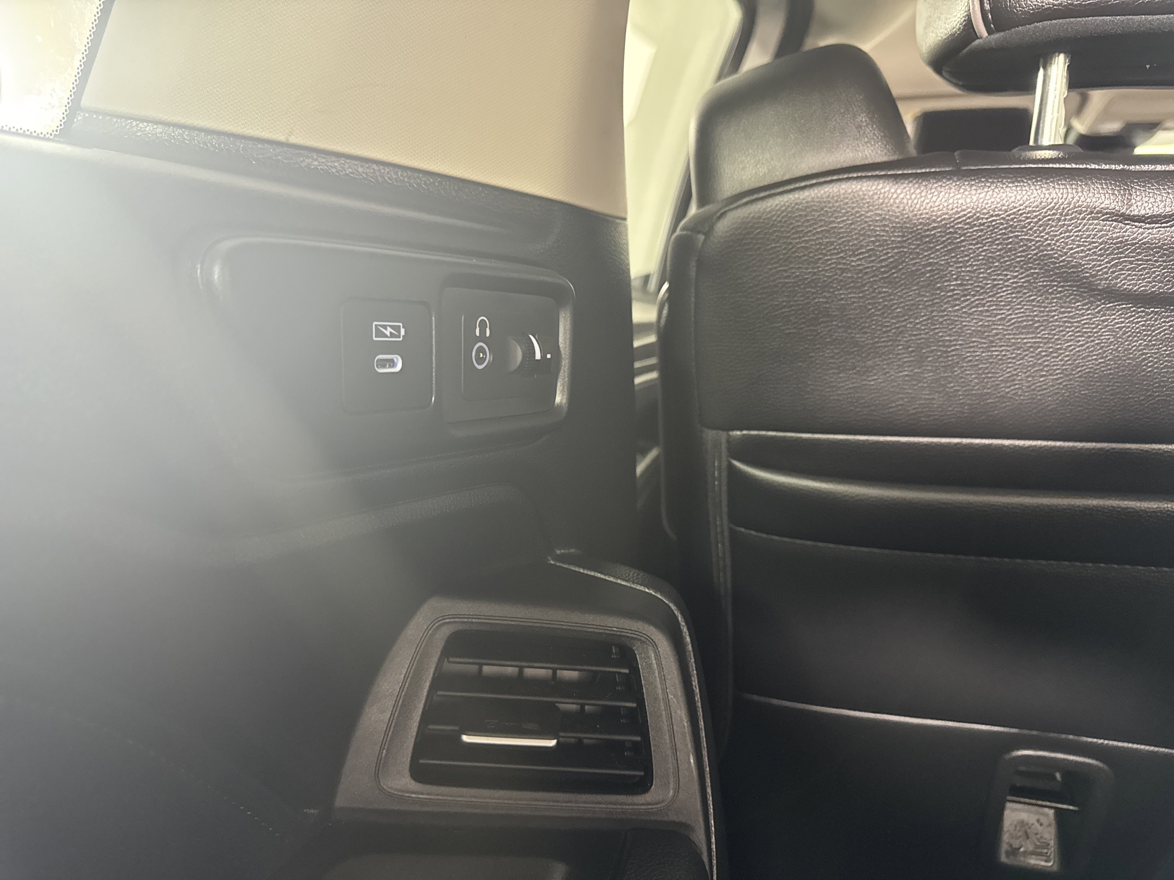 Certified 2025 Honda Odyssey Elite image 19
