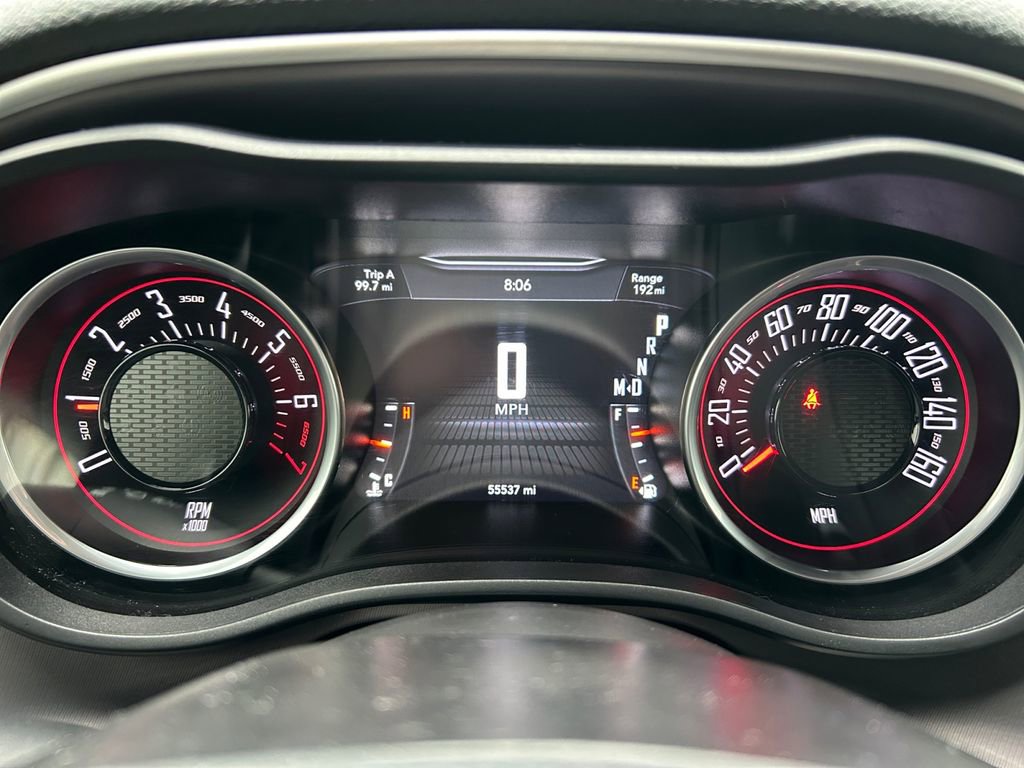 Used 2021 Dodge Challenger SXT w/ Driver Convenience Group RWD image 14
