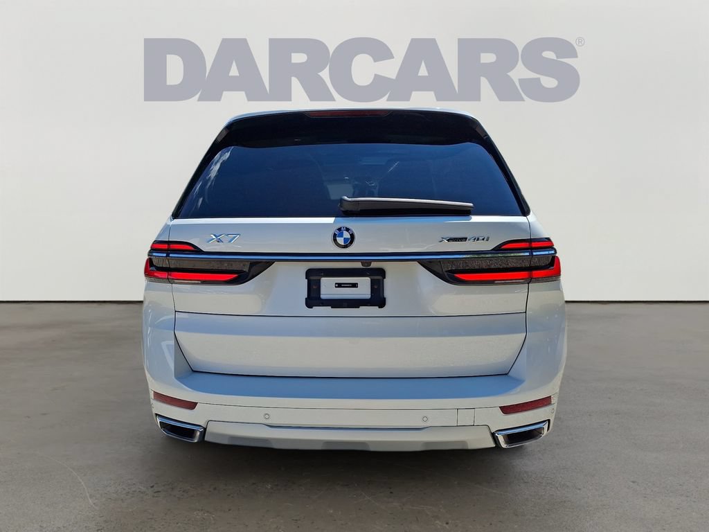 Used 2025 BMW X7 xDrive40i w/ Executive Package AWD/4WD image 5