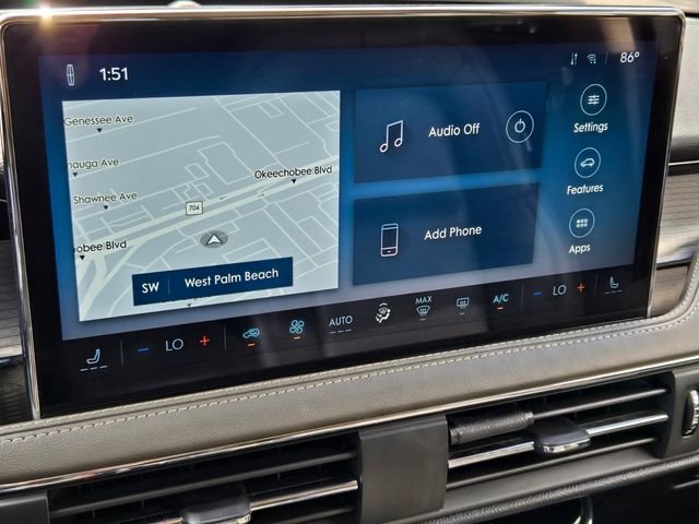 Used 2023 Lincoln Corsair FWD w/ Towing Package image 19