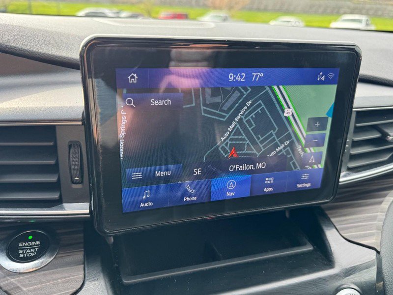 Used 2021 Ford Explorer Limited w/ Equipment Group 301A AWD/4WD image 21