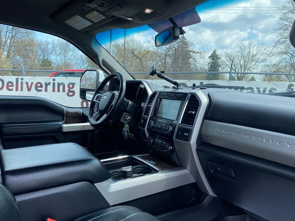 Used 2018 Ford F250 Lariat w/ Lariat Value Package AWD/4WD image 21