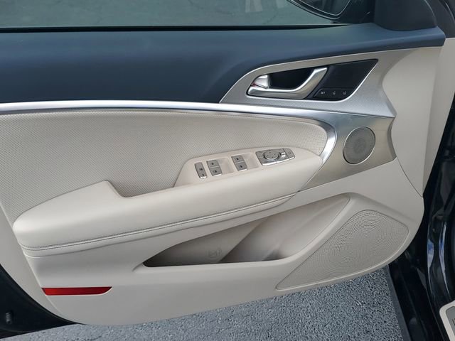 Certified 2026 Genesis G70 2.5T Prestige RWD image 10