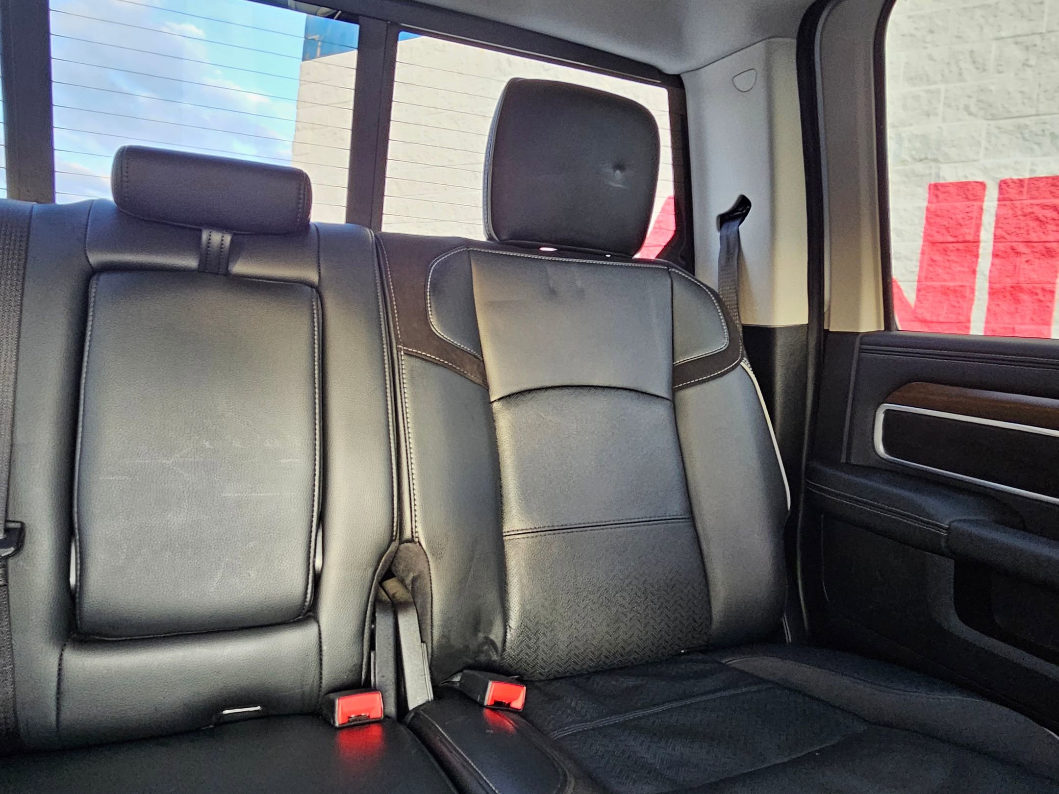 Used 2024 RAM 2500 Laramie image 26