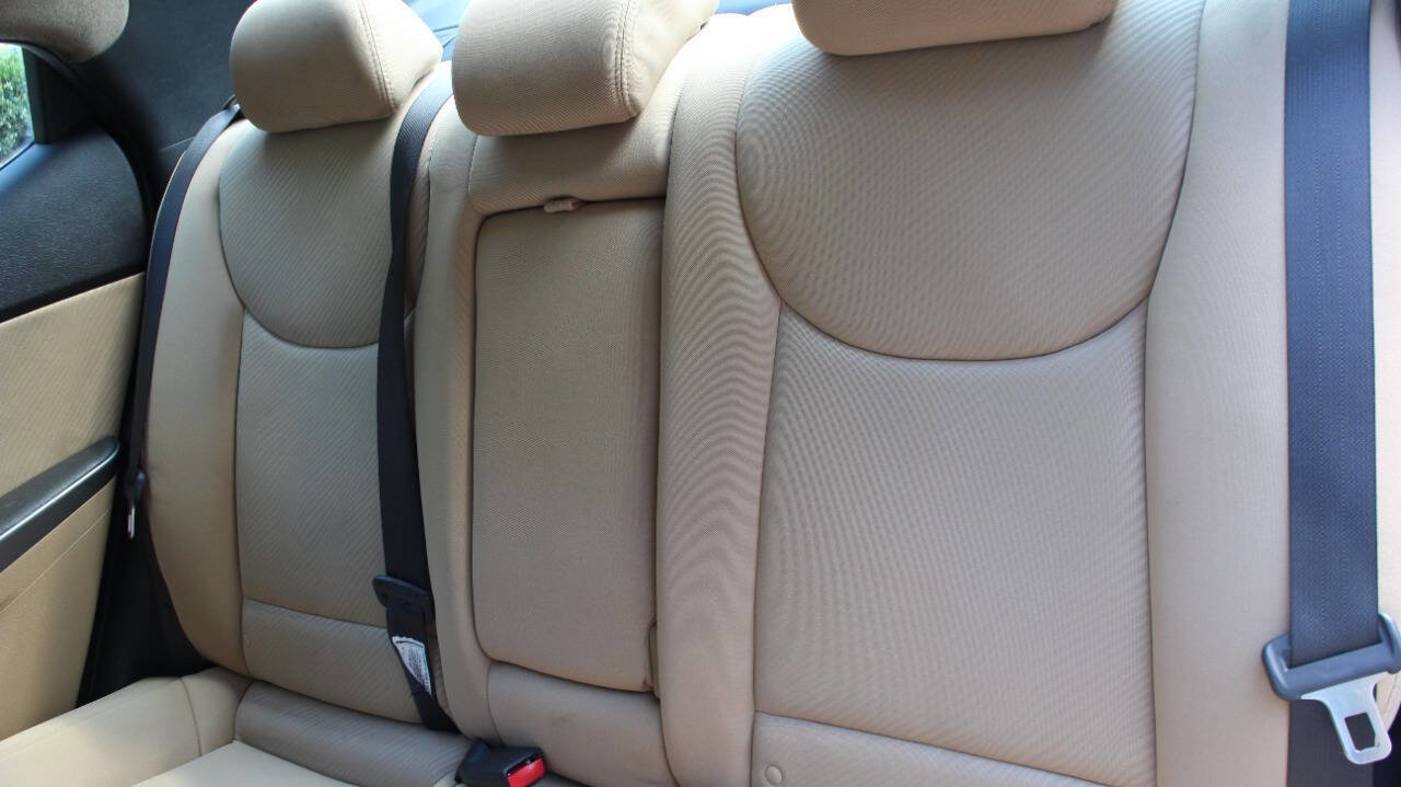 Used 2013 Hyundai Elantra GLS w/ Preferred Pkg image 13