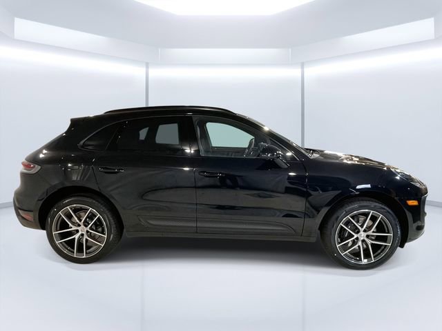 New 2026 Porsche Macan image 5